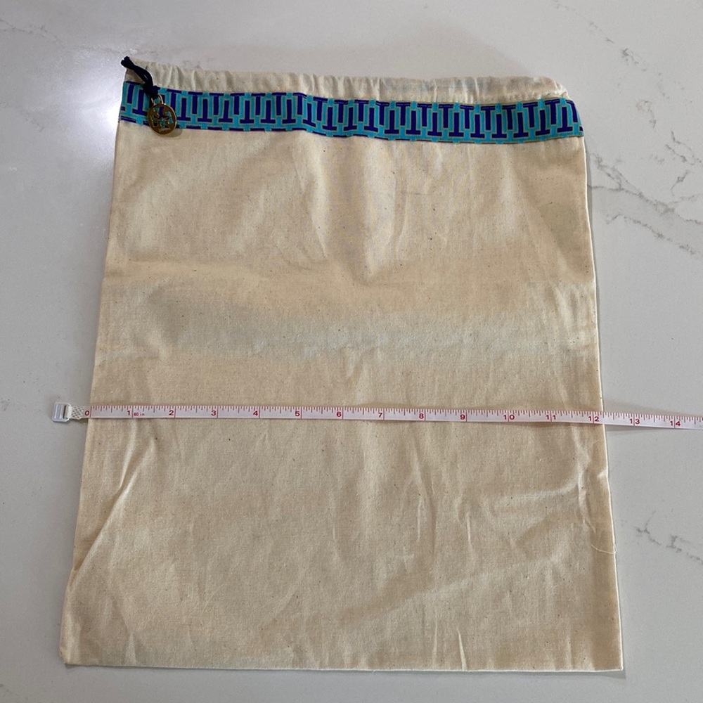 NWOT Tory Burch dust cover/ shoe bag cover